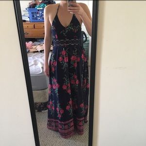NWT Filly Flair Floral Maxi Dress
